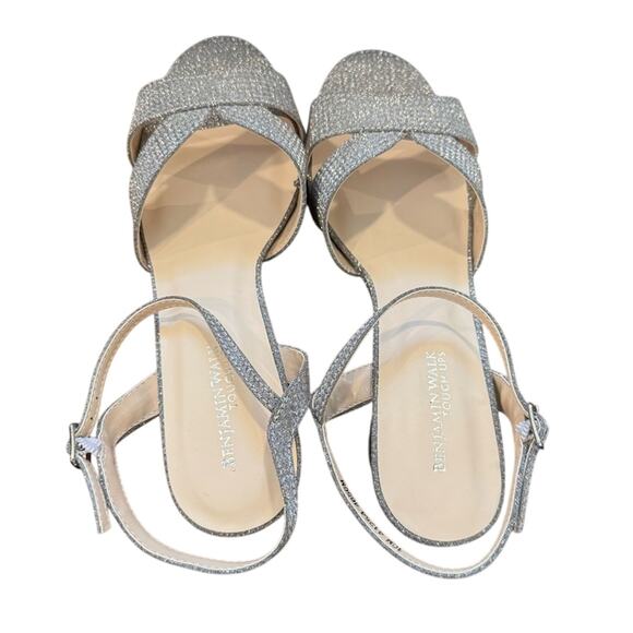 Benjamin Walk Riley Silver Glitter Strappy Block Heel Sandals 10 NWT - Picture 3 of 8